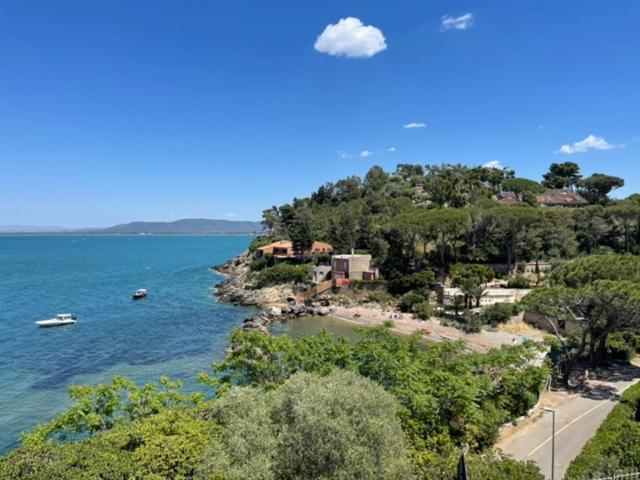 Appartamento "Casa Girasole" Con Accesso Diretto Alla Spiaggia Porto Santo Stefano  Extérieur photo